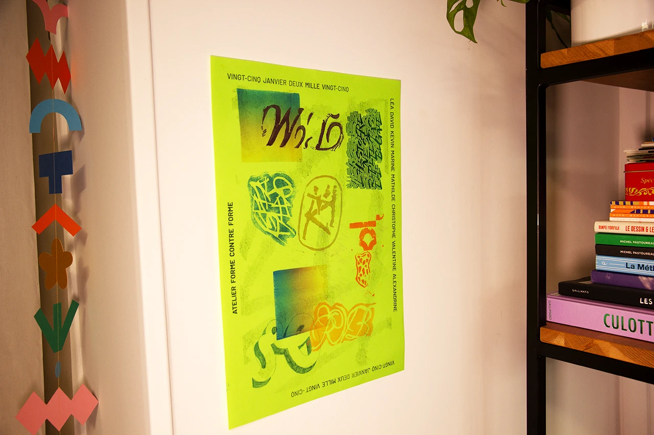 Affiche jaune fluo réalisée en risographie et linogravure.